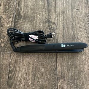 Bio Ionic Flatiron
